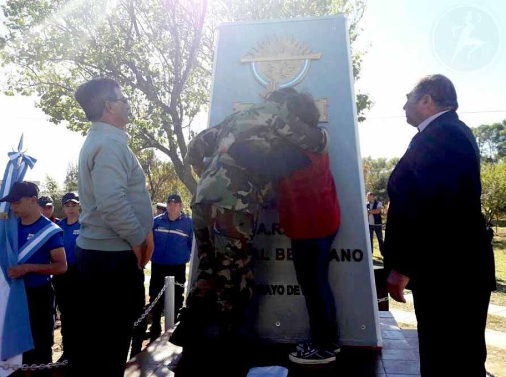 Inauguraron el monumento homenaje a los héroes del Crucero General Belgrano