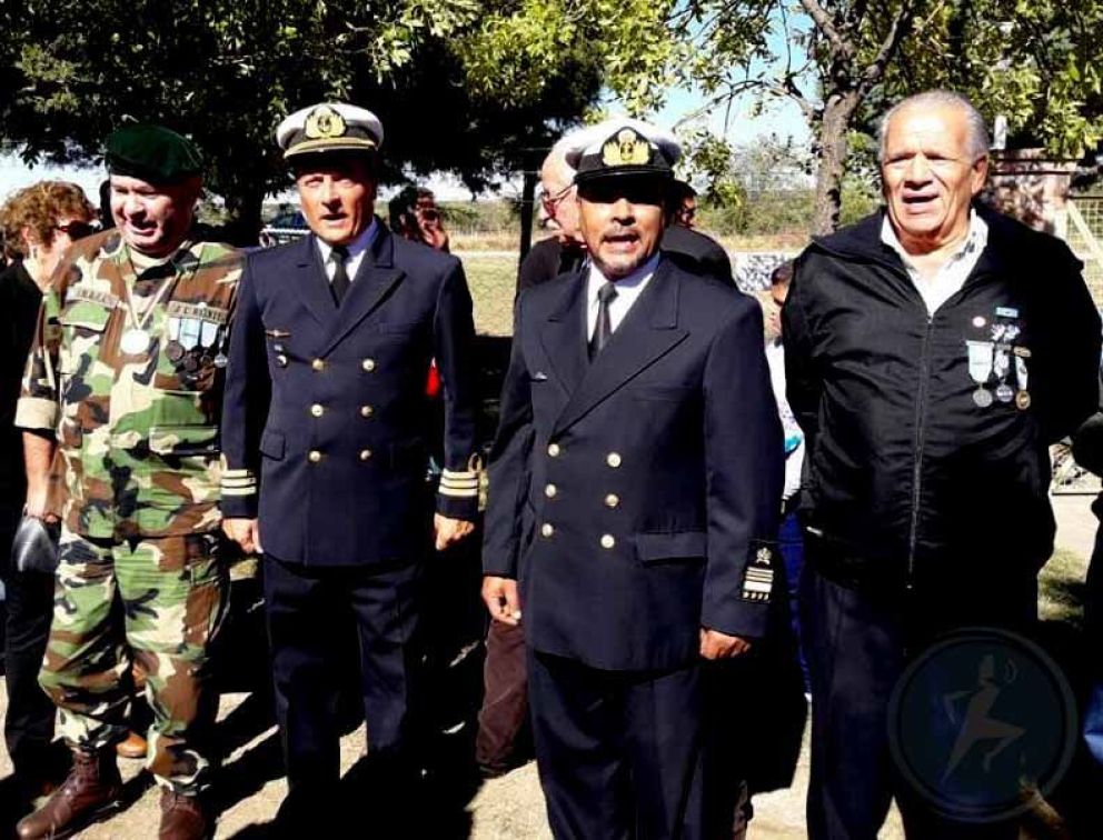 Inauguraron el monumento homenaje a los héroes del Crucero General Belgrano