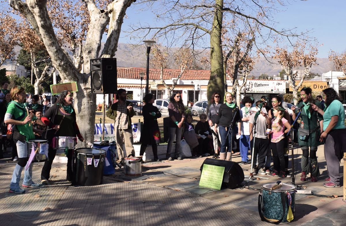 El reclamo por el aborto legal se sintió en Merlo