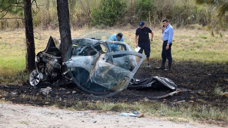 Tragedia En Ruta 1: Una Persona Muere Calcinada En El Ingreso Merlo ...