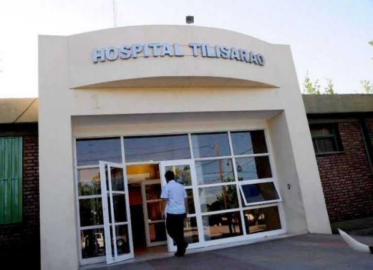 Un hombre irrumpió en el hospital de Tilisarao y apuñaló a una empleada
