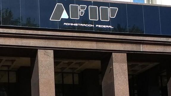 La AFIP reglamentó el blanqueo de capitales y se podrá regularizar sin límites ni penas