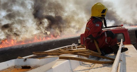 Más de $100 millones en premios para colaborar con cinco cuarteles de bomberos voluntarios