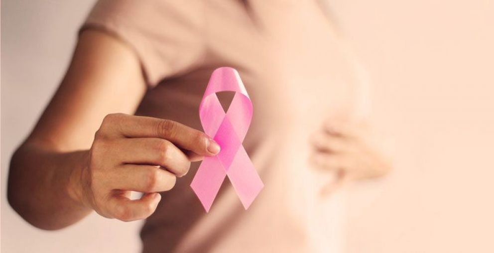 Realizan controles gratuitos para prevenir el cáncer de mama