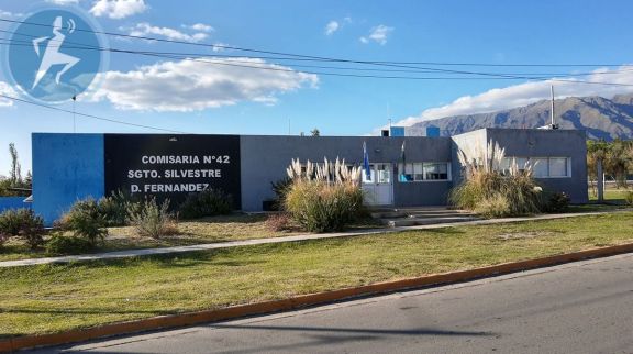 Villa de Merlo: joven demorado por resistencia a la autoridad