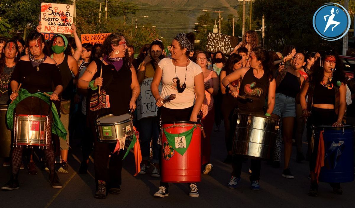 Las mujeres y las disidencias coparon el centro de Merlo y reclamaron por el fin de la desigualdad de género