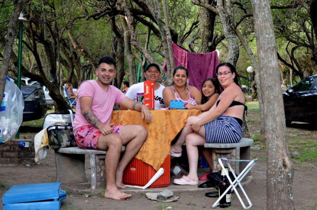 El Camping Balneario Municipal "El Talar" elegido por turistas y vecinos de toda la región
