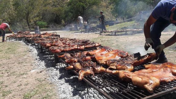 Villa Larca se prepara para la 7ª Fiesta Provincial del Lechón y el Vino Artesanal